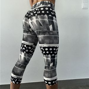 Adidas gym leggings