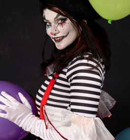 Mime And Balloons
