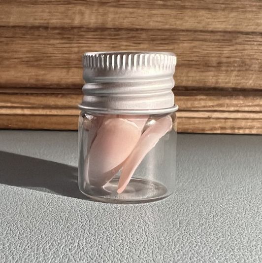 Fake Used Nails