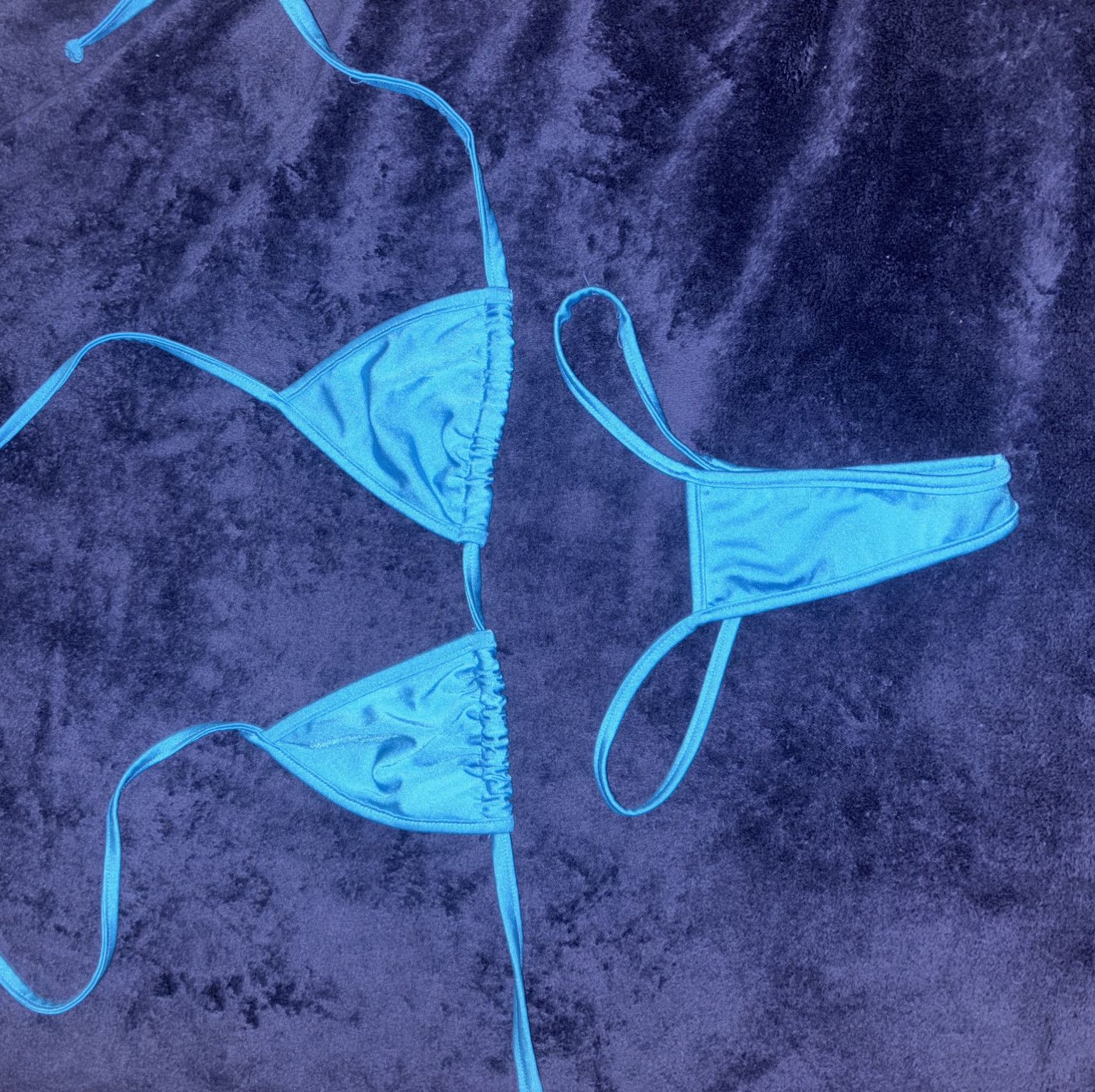 Blue microkini