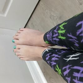 NOT ABOUT FEET 5 Magic Swipes  Me Naked