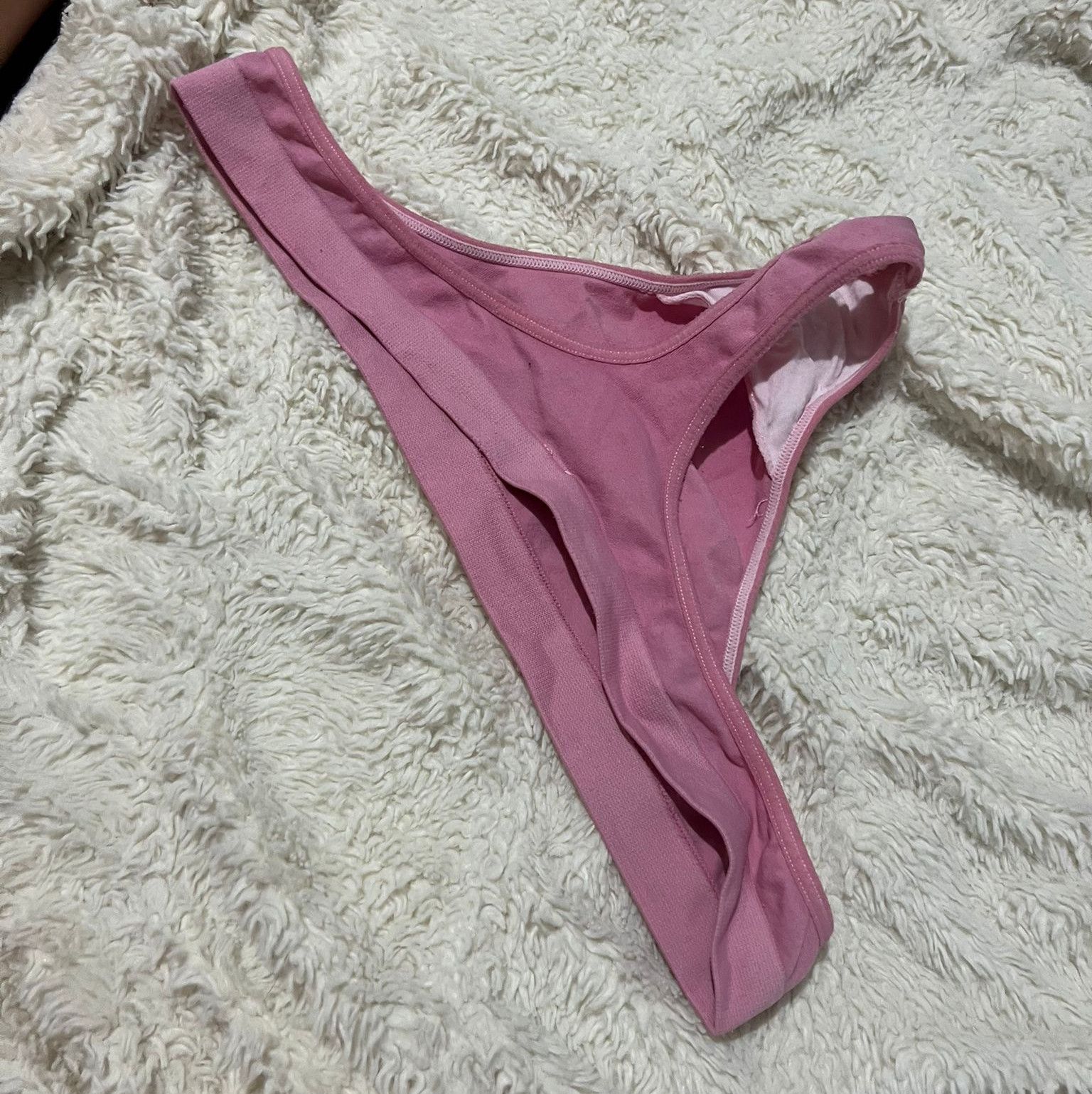 Pink thongs