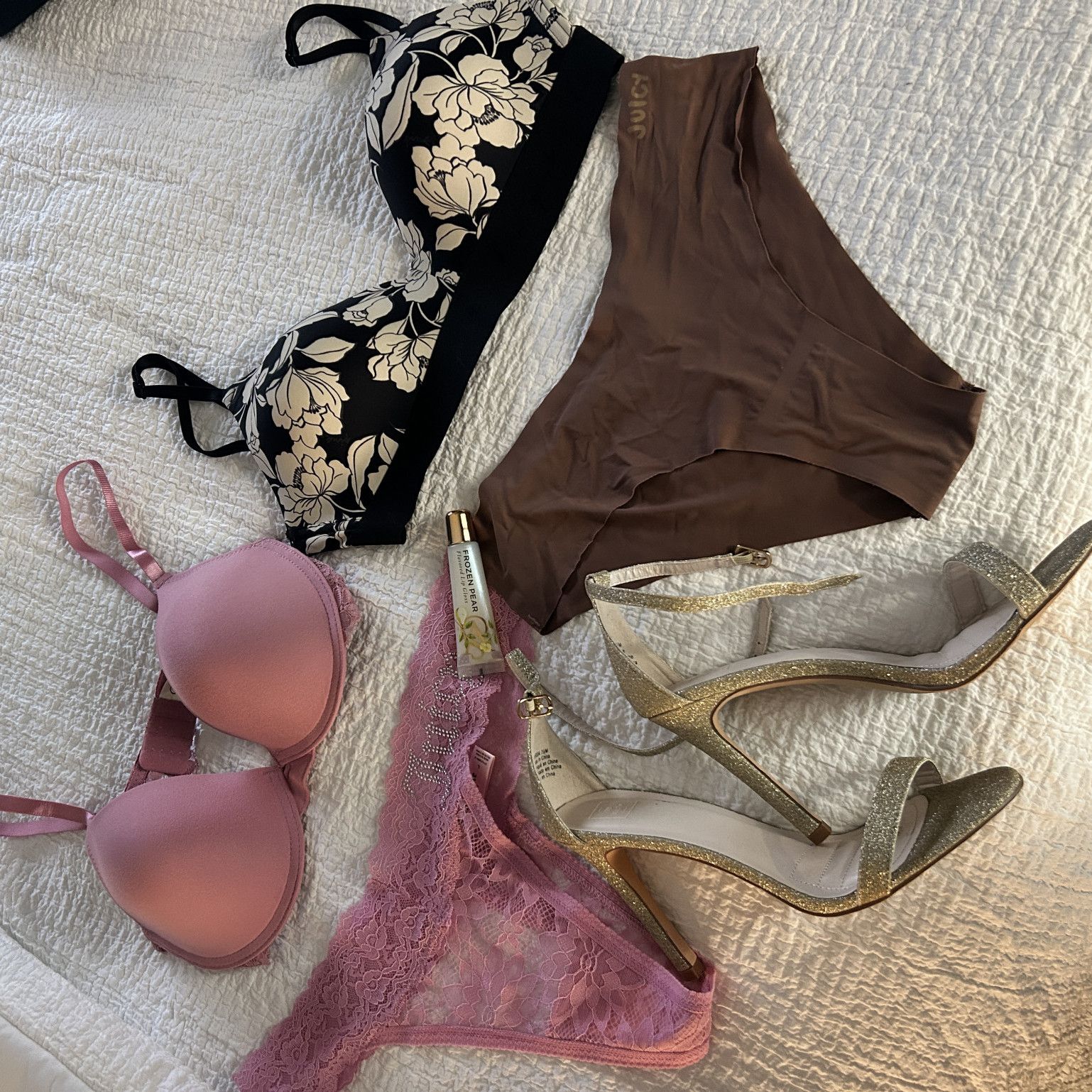 THONG BRA HEELS and LIP GLOSS PACKAGE ❤️