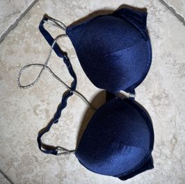 Dark blue bra with sequins and a push