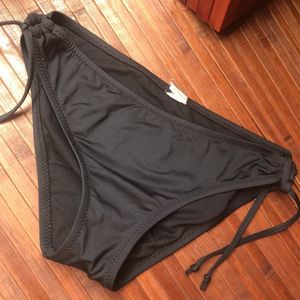 Erza Black Bikini Bottoms