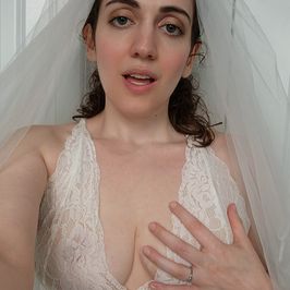 Bride Selfies 30 Pics