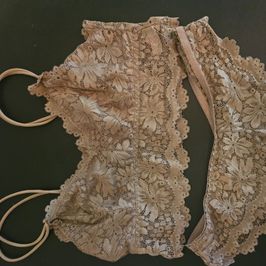 Lace pany set