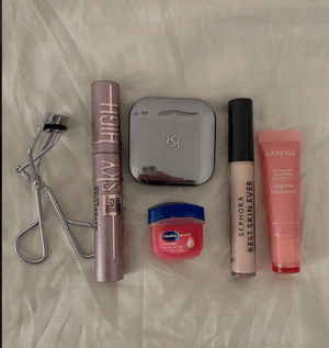 Make Up