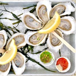 A Dozen Fresh Oysters