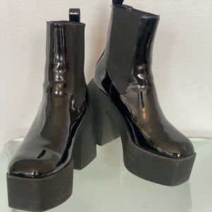 Black Chunky Boot