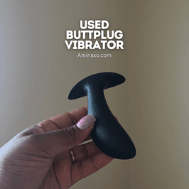 Dirty And Smelly Buttplug Vibrator