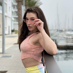 Lily Lou Exclusive Marina image set