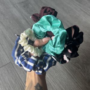 Hair scrunchies