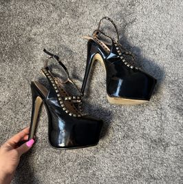MY SEXY WORN HEELS