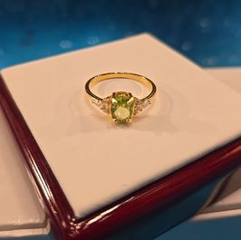 Size 7 and a half ring S925 Silver Peridot CZ Diamonds