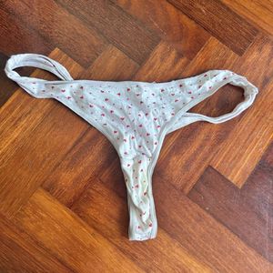 Hearts thong