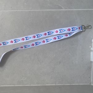 Used manyvids lanyard from AVN convention