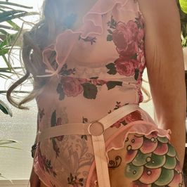 Set of 20 SFW Boudoir Pics