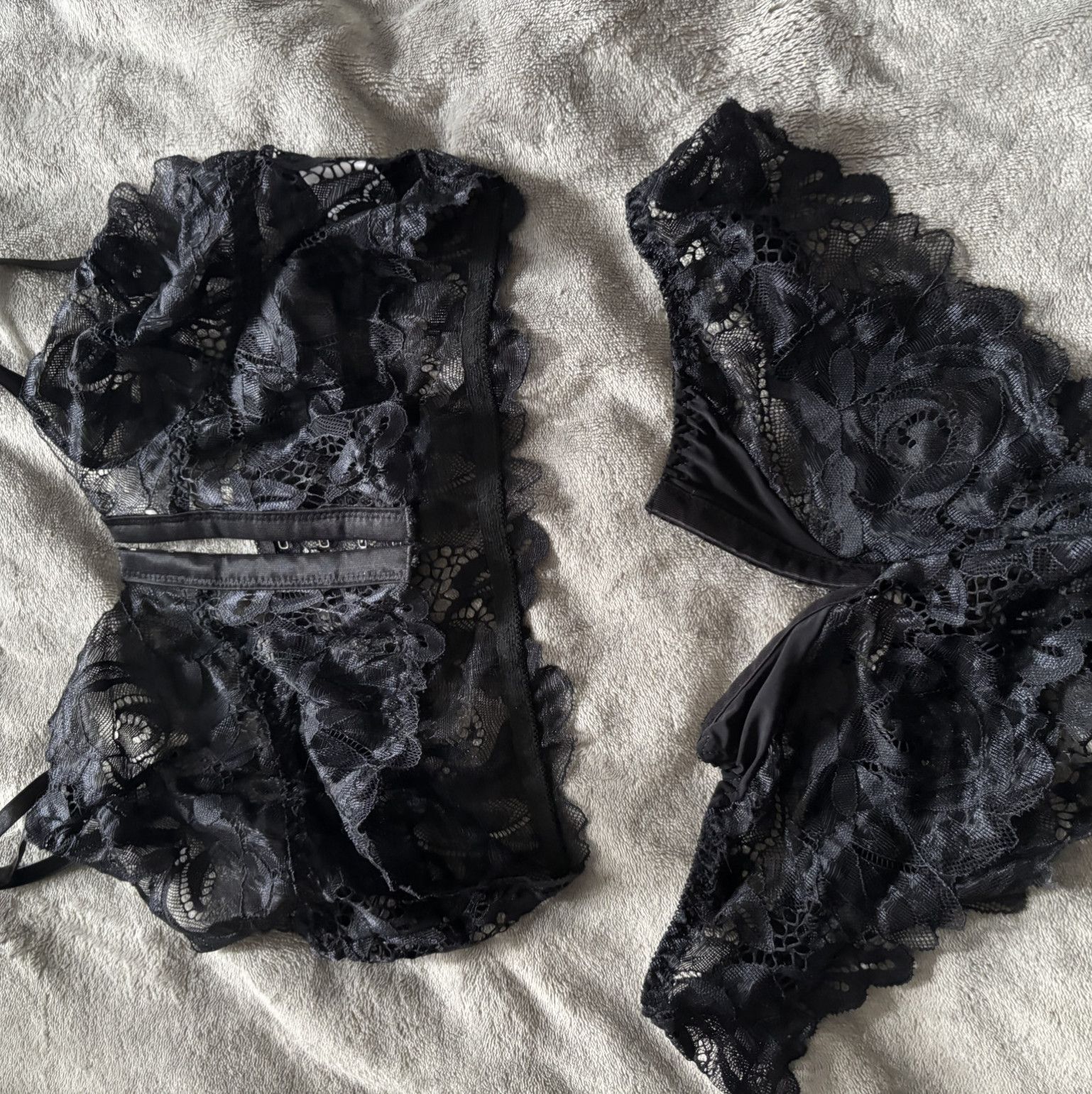 bra and panty lace set