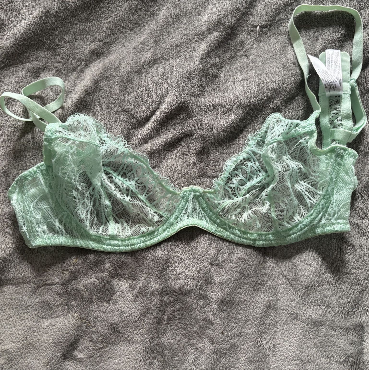 Light green bra Lacey