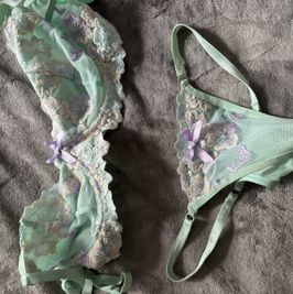 Light green set