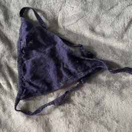Blue Gstring