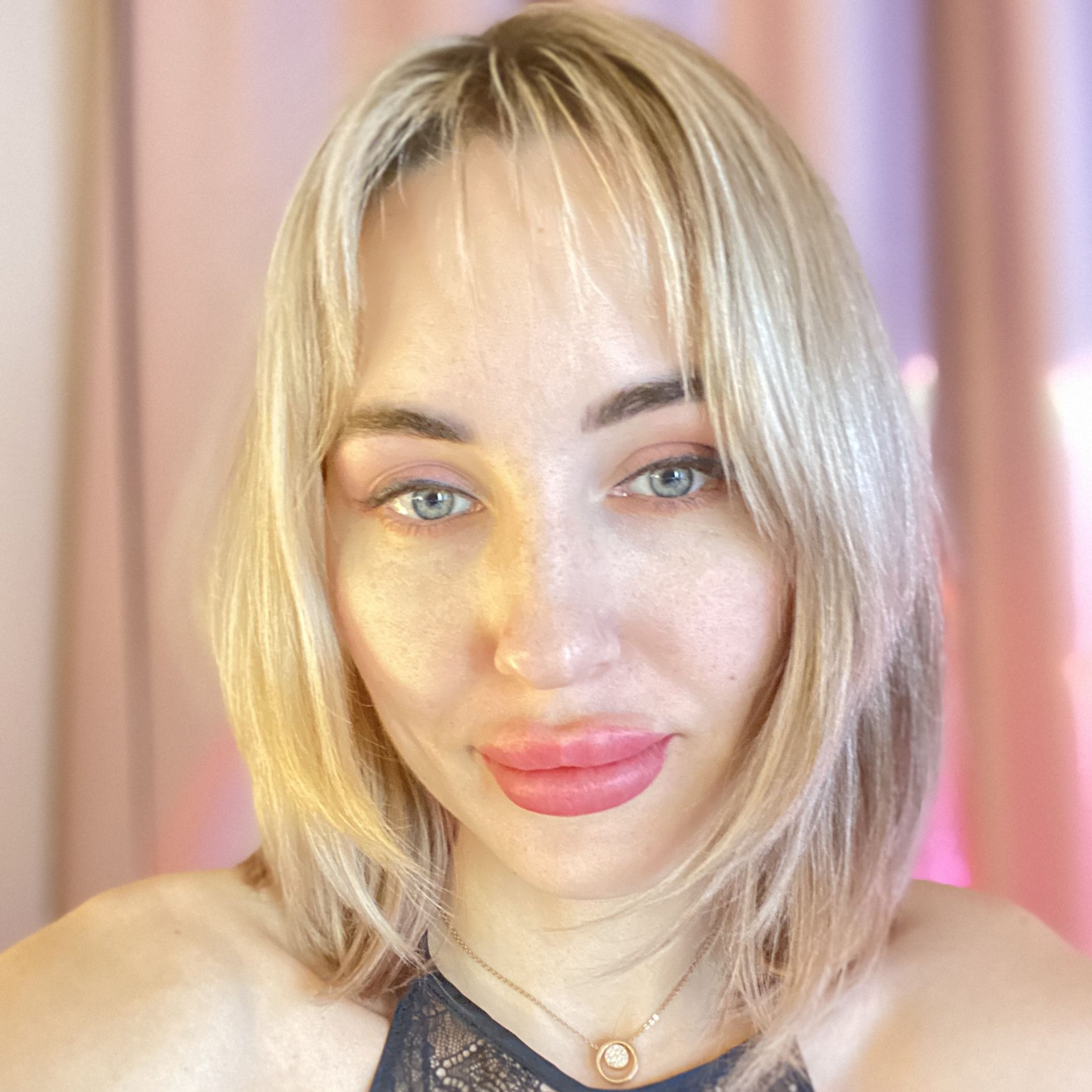 75 pics from anal video