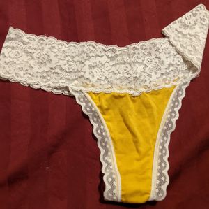 Worn Panties Yellow Lace