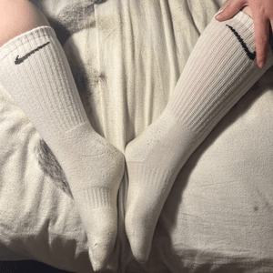 Long tube socks smelly