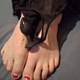 Uses panties With an extra present