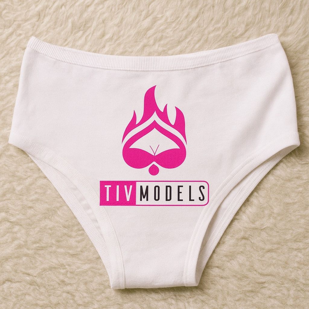 Tiv models white underwear