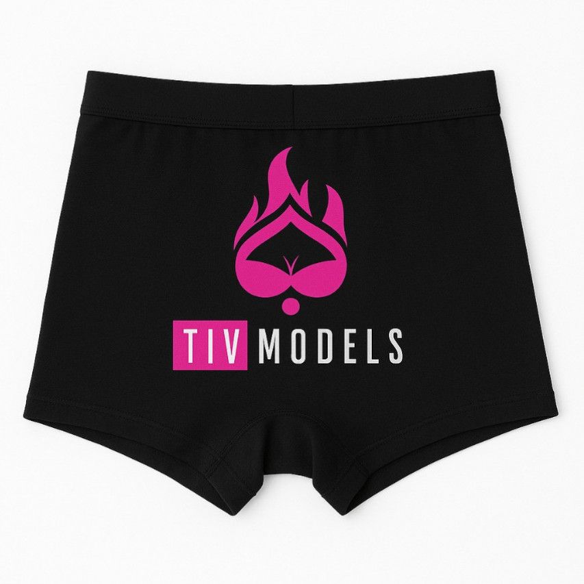 Tiv models black boxers
