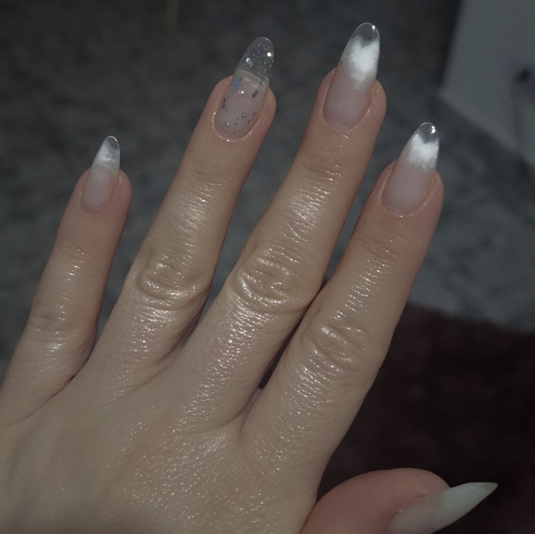 Spoil me with new nails