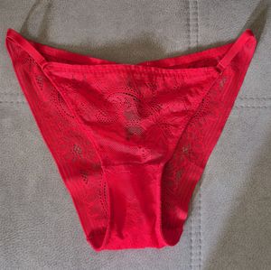 Red lacy panties