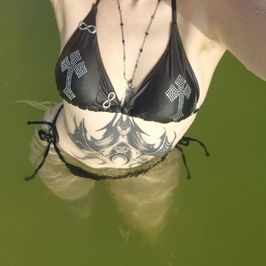 Take all day off on the beach Isa!!!