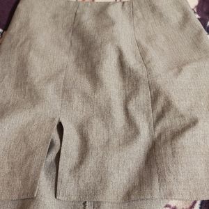 Short skirt