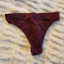 Maroon workout thong