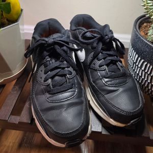 Airmax 90s size 7