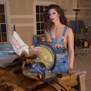Alyssa  Construction Photo set 1