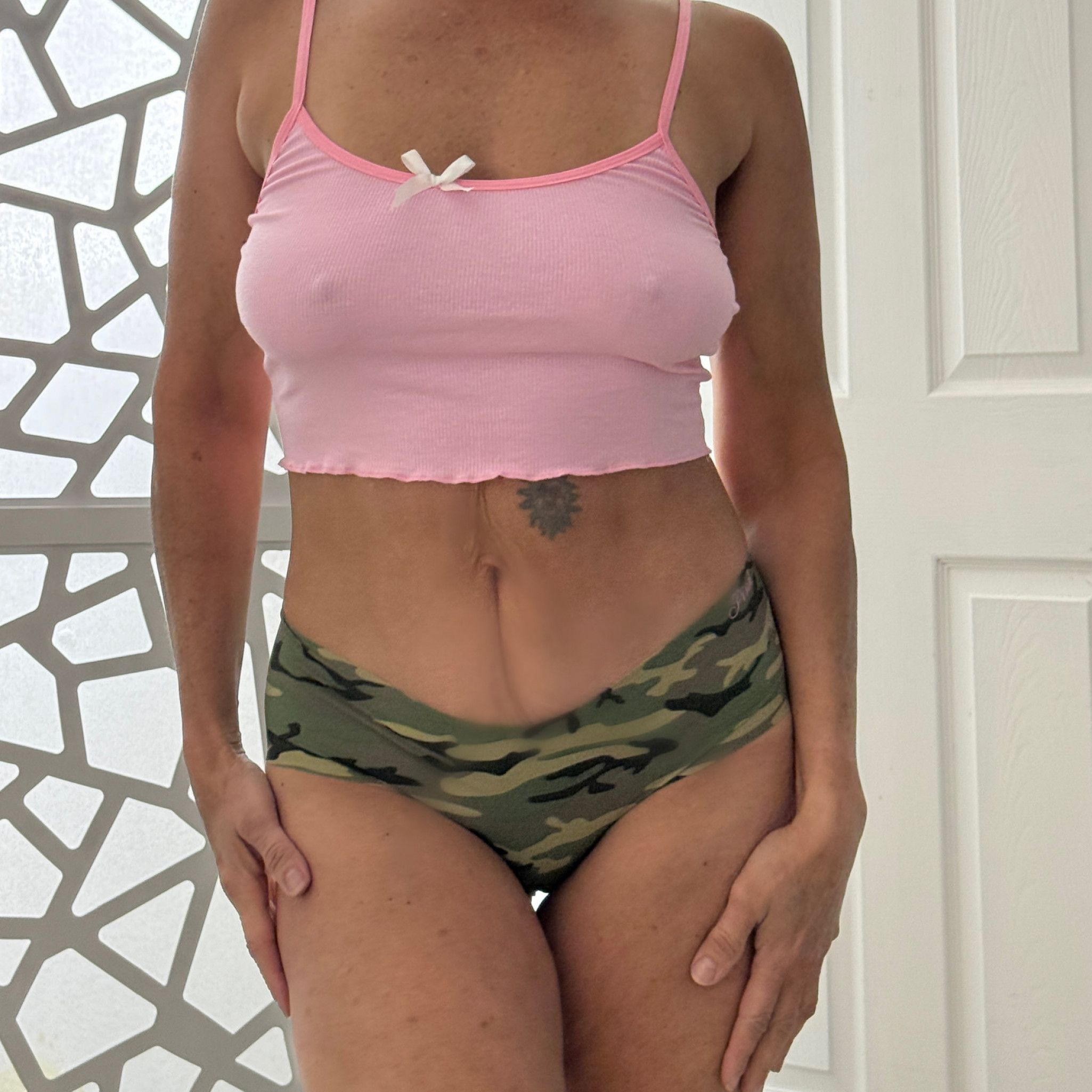 Victorias Secret CAMO CHEEKY PANTIES