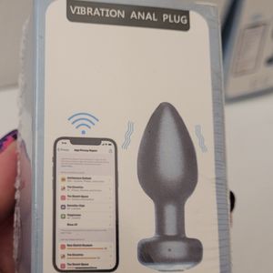 App Controlled Vibrating Butt Plug New and Sealed