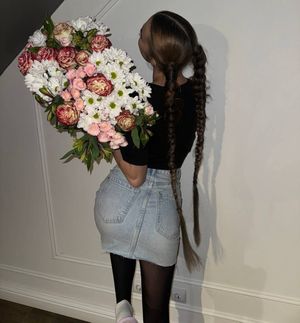 Most biggest bouquet for me