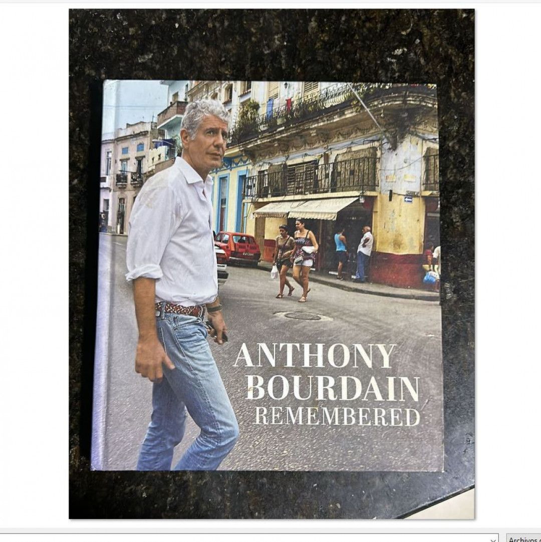 BOOK ANTHONY BOURDAIN
