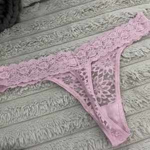 Thongs
