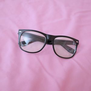 Glasses from Velma vid