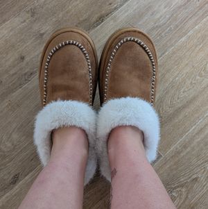 Slippers