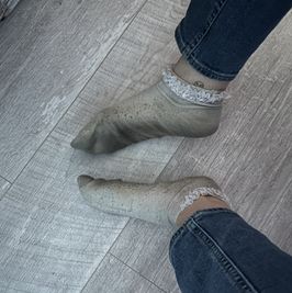 SUPER DIRTY SWEATY SOCKS