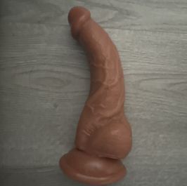 Gift me a new dildo