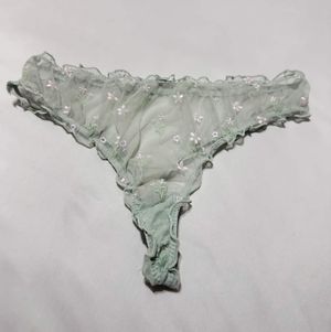 Bright Blue Ruffled Daisy Thong