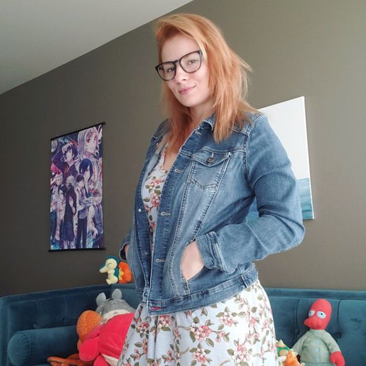 Set of 5 pics messaged to you